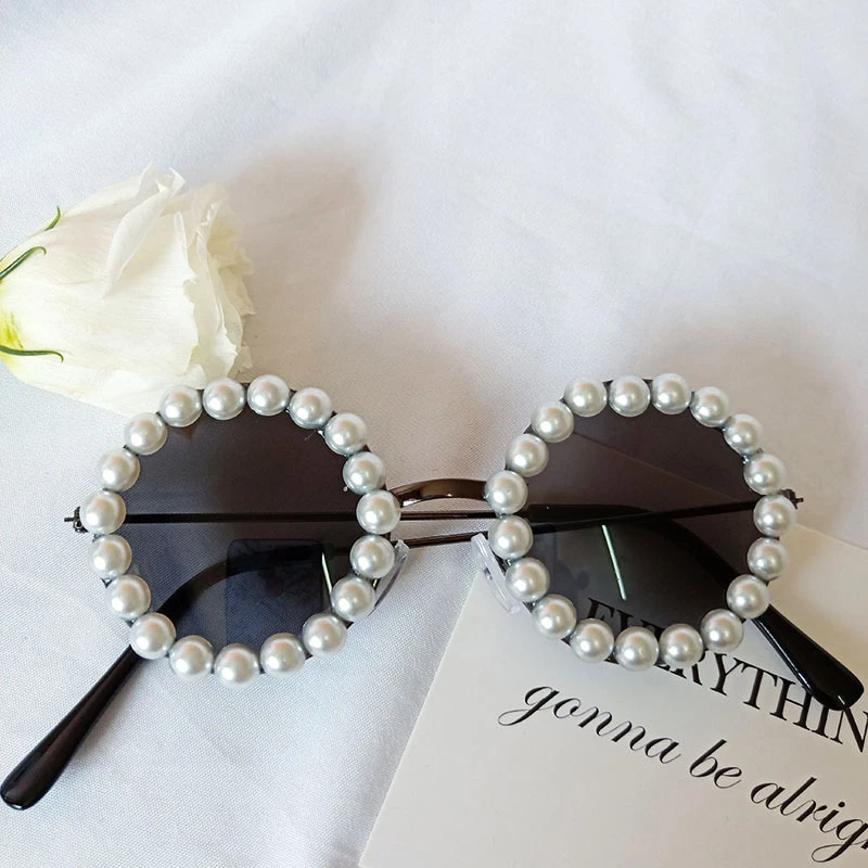 Pearl Diva Shades